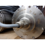 L 550 mm D 215 mm Roestvrij staal, Van der Graaf . TM215A40-0610 CR-S2. UNUSED.